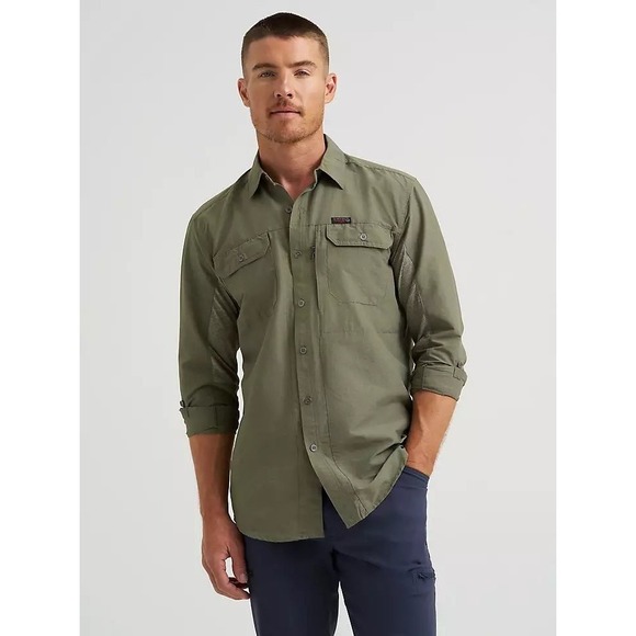 Wrangler Other - Wrangler ATG Shirt Olive Green Long Sleeve Button Down Mens XL Gorpcore Workwear